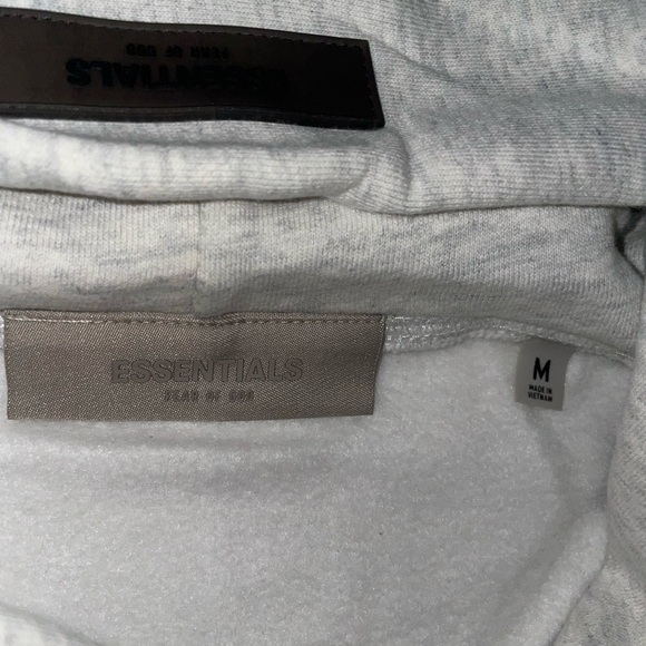 ESSENTIALS FEAR OF GOD “LIGHT OAT” HOODIE - Picture 5 of 9